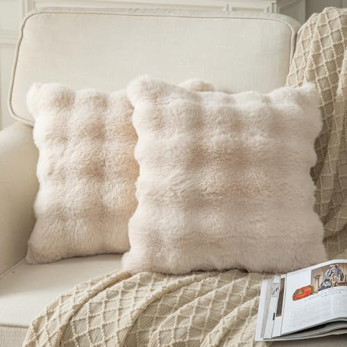 Yaertun 2er Set Beige dicken Woll Kissenbezug 45x45cm dekorative Kissenbezüge Sofakissen Dekokissen Wurfkissenbezug zierkissenbezug plüsch Kunstfell Kissenhülle Schlafzimmer Wohnzimmer