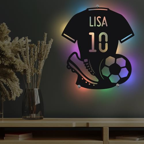 Namofactur personalisierte Damen-Fußballtrikot-Wandlampe aus Holz mit LED | Mit Wunschname oder Trikotnummer – warmweiß per Batterie oder RGB mit USB und Fernbedienung; Wandhalterung optional