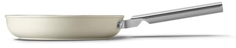 Smeg, FPF2402CRM Antihaft-Bratpfanne, Durchmesser 24 cm, PFAS-freie Keramikbeschichtung, Edelstahlgriff, für alle Herdarten geeignet, ofenfest bis 250 °C, 1,5 l Fassungsvermögen, Mattcreme