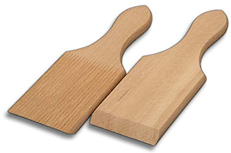 Hofmeister Holzwaren Butterkugel-Former aus Holz, 18 cm, 1 Paar Brettchen mit Rillen zum Formen von Butter-Kugeln, inkl. Anleitung, Dekoration mit selbst hergestellter Butter Kugeln, Made in EU