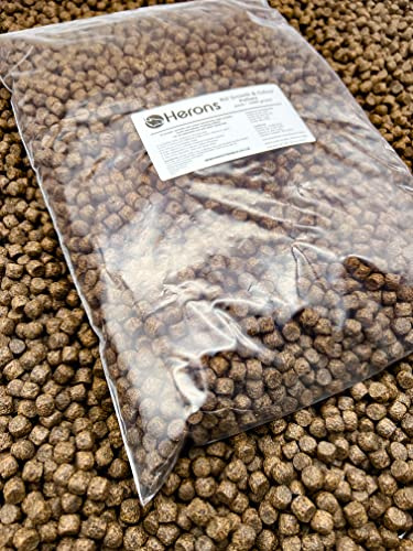 HERONS - Koi Growth & Colour Pellets, 8mm Premium Pond Fish Food, For Koi Carp, Shubunkin and Goldfish, Growth and Colour Enhancing, High Protein, Multi Ingredient – 1Kg