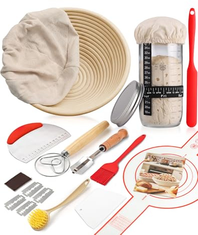 Cesta de Fermentación para Pan Redonda 23cm – 10 Piezas Kit Completo de Panadero con Banneton de Ratán Natural, Kit de Masa Madre, Lame con 5 Hojas, Tapete de Silicona, Rasqueta y 16 Plantillas
