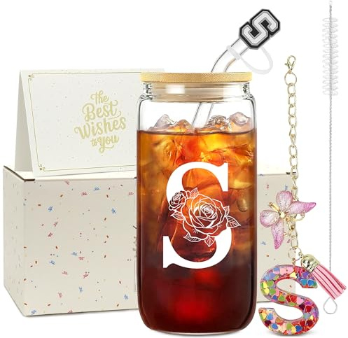 ZIOSINM Cadeau Anniversaire Femme Tasse Personnalisable Cadeau Femme | A-Z Lettre 500 ml Verre Matcha, Verre avec Ouvercle et Paille + Porte-clés, Idee Cadeau Femme pour Noël ou Saint-Valentin