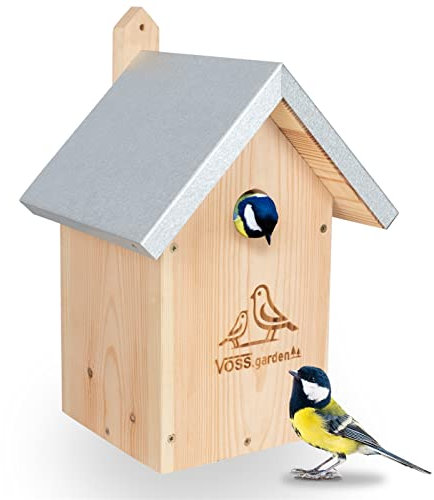 VOSS.garden Nistkasten Hazel Spitzdach, Vogelhaus, Meisenkasten, Nisthöhle für Meisen, Sperlinge, Holz wetterfest