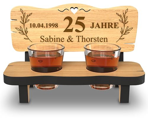 Geschenkfreude Schnapsbank mit Gravur zum Hochzeitstag - 25 Jahre - witziges Hochzeitsgeschenk - Deko Silberhochzeit personalisiert aus Erlenholz - personalisierte Holzbank inkl. Schnapsgläser