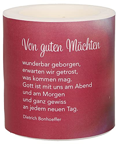 Butzon & Bercker Lampionkerze „Von guten Mächten“ – rotes Zitatlicht mit Text von Dietrich Bonhoeffer, Ø 8 cm, brennt nach innen aus, dekoratives Andenken – Geschenk mit Sinn