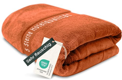 ZOLLNER Kuscheldecke flauschig in 150x200 cm - super kuschelige und warme Sofadecke - waschbar bis 95°C - atmungsaktive Mikrofaser in Terracotta - Hotelwäschequalität - Oeko Tex® Zertifiziert