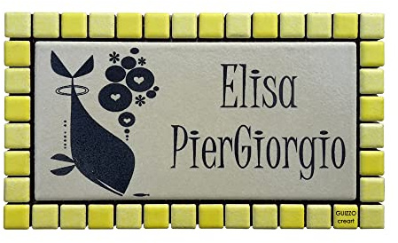 GUIZZO Creart - Personalisierte Keramiktafel Türschild, Namen/Straße Haustür, Personalisierte Modifizierbare Tafel mit Mosaikrahmen, Personalisierte Plakette Eingangstür Made in Italy 17x9,5 Gelb/Rahm