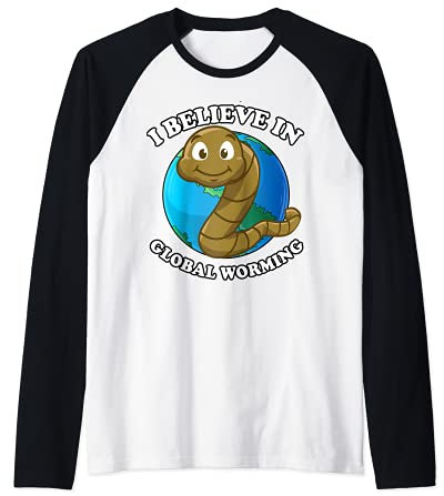 Yo creo en la lombriz de abono de gusano global Camiseta Manga Raglan