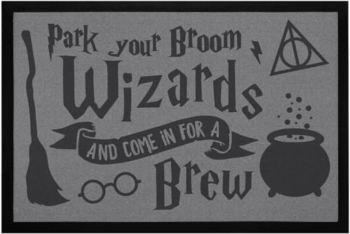 MoonWorks® Fußmatte mit Spruch Park Your Broom Wizards Fantasy Zauber rutschfest & waschbar Schwarz 60x40cm