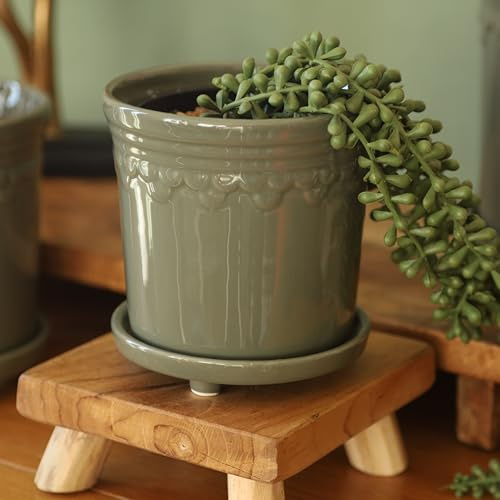Fyne-Finds Ceramic Sage Green Plant Pot Raised Saucer Scalloped Edge Glazed Garden Planter Outdoor Home WeatherProof DrainageHoles (Small)