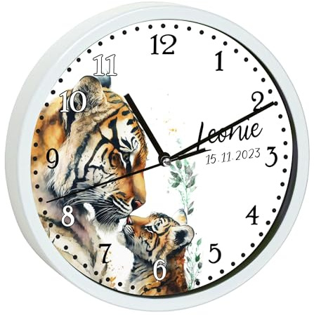 CreaDesign, Wanduhr Kinder personalisiert mit Name, Motiv Wanduhr mit schwarzen Rahmen Tiger Familie, Rahmen Wanduhr schwarz, Ø 19,5 cm