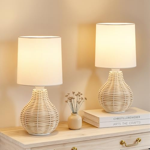 GyroVu Nachttischlampe 2er Set Boho, Rattan Tischlampe, Nachttischlampen im Landhausstil, Kleine Lampen für Rustikale Wohnraumdekoration, Schlafzimmer, Nachttisch, Wohnzimmer, Lesetisch, Beistelltisch