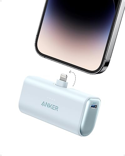 Anker 621 Powerbank, 5000mAh 12W Max, integrierter Lightning-Stecker (Blau) | MFi-zertifiziert, kompatibel mit iPhone 14 / 14 Pro / 14 Plus / 14 Pro Max, iPhone 13 und 12 Serie