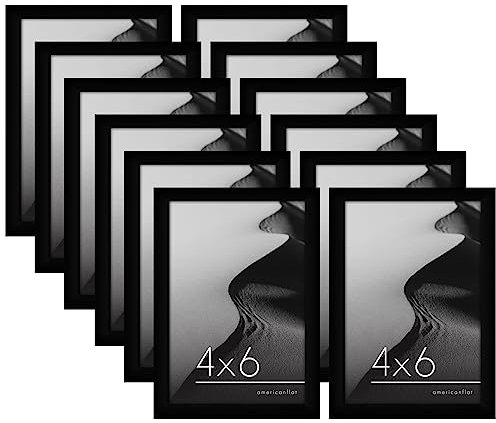 Americanflat 12-teiliges 10x15 cm Bilderrahmen Set in Schwarz - Galeriewandrahmen Set mit Bruchsicheres Glas - Fotorahmen mit Horizontalen und Vertikalen Formaten für Wand und Tischplatte