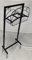 Kingson Soporte portátil para manguera de jardín con cesta de almacenamiento, soporte de acero independiente resistente, sostiene manguera de 150 pies, acabado con recubrimiento en polvo negro, diseño