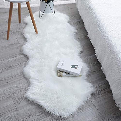 YIHAIC Faux Fur Sheepskin Style Rug,Faux Fleece Fluffy Area Rugs Seat Pad Anti-Skid Yoga Carpet for Living Room Bedroom Sofa Floor (White, 60 x 160cm)