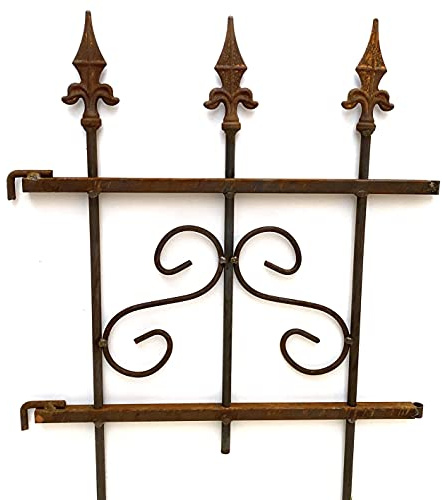 Massiver Edelrost Gartenzaun aus einem Vollrohr 10 mm Durchmesser, der Zaun misst 60 cm x 46 cm, er ist aus hochwertigem Stahl gefertigt