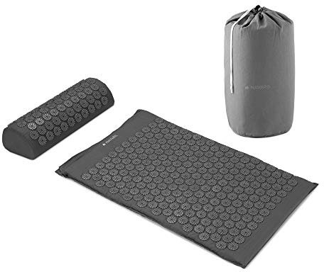 Navaris 2in1 Akupressur Massage Set - Akupressurmatte und Kissen mit Tasche - Akupressur Matte und Kopfkissen - Nadelmatte Grau