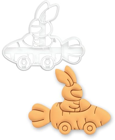 BAKERLOGY Emporte-pièce Lapin Rapide avec Casque dans une Voiture Carotte – Animal de Course Mignon pour Pâques & Pâtisserie Imaginative