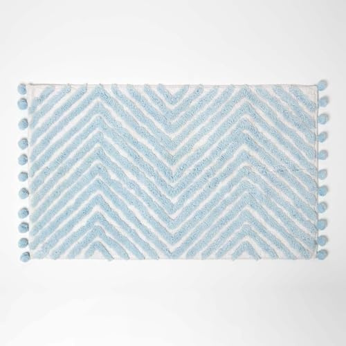Homescapes Blaue Badematte Zickzack 50x80 cm, Badteppich getuftet, Chevron Badvorleger mit Bommeln