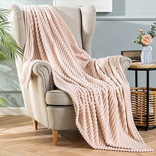 MIULEE Kuscheldecke Fleecedecke Flanell Decke Einfarbig Wohndecken Couchdecke Flauschig Überwurf Mikrofaser Tagesdecke Sofadecke Blanket Für Bett Sofa Schlafzimmer Büro 50x60Inch 125x150cm Lachsrosa