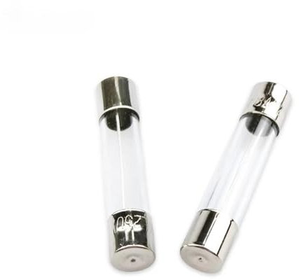 50 Stück 6 x 30 mm flinke Glassicherungen, sortiertes Kit, 6 x 30 mm, 250 V, 0,5 A, 1 A, 2 A, 3 A, 4 A, 5 A, 6 A, 8 A, 10 A, 15 A, 20 A, 25 A, 30 A, AMP-Röhrensicherungen(Size:F15A)