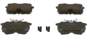 BOSCH Bremsbelagsatz, Scheibenbremse 0986424661 | Calidad Bosch - Reducción de Ruido y Polvo - Certificación ECE-R90 - Sin Cobre