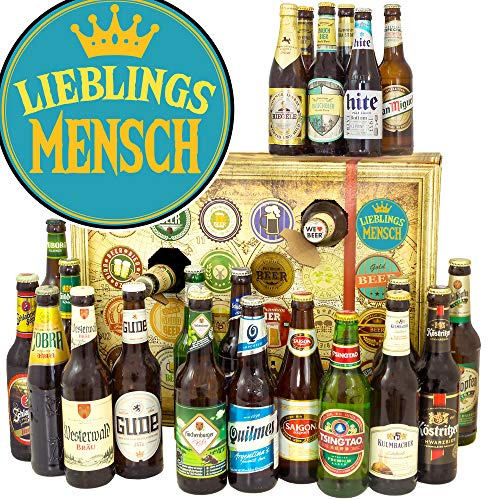 Bier Adventskalender Welt und D - 24x Biere für Lieblingsmenschen | 15 deutsche & 9 internationale Biere in edler Holzoptik-Box, mit Bierbuch