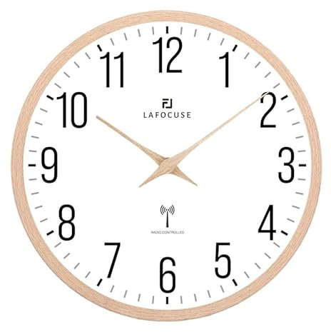 Lafocuse 30CM Funk Wanduhr mit Holz Zeiger, Hohe Genauigkeit Funkuhr Beige, Einfach zu Lesen Modern Wanduhren Deko für Küche Wohnzimmer Büro Schule