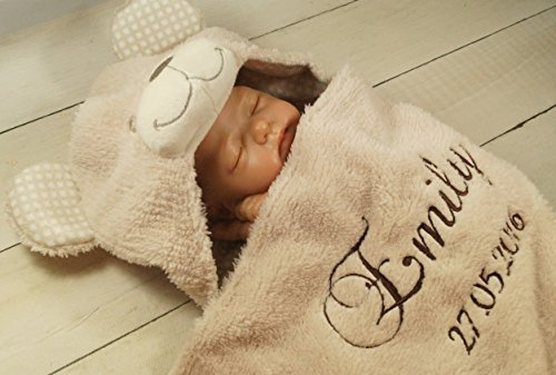 Zweilagige Babydecke mit Namen und Datum bestickt - Wagendecke - 3D Motiven - (Beige Teddybär) (302022)