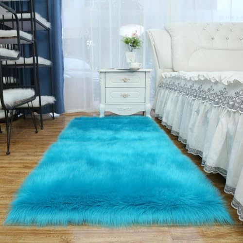 Tomifine Faux Tappeto di Pelle di Pecora, Lana Agnello Imitazione ﻿Tappeti Pelliccia Sintetica Decorativa, Adatto per Tappeto per Soggiorno, Tappetino per il Letto (60 x 120 cm,Blu)