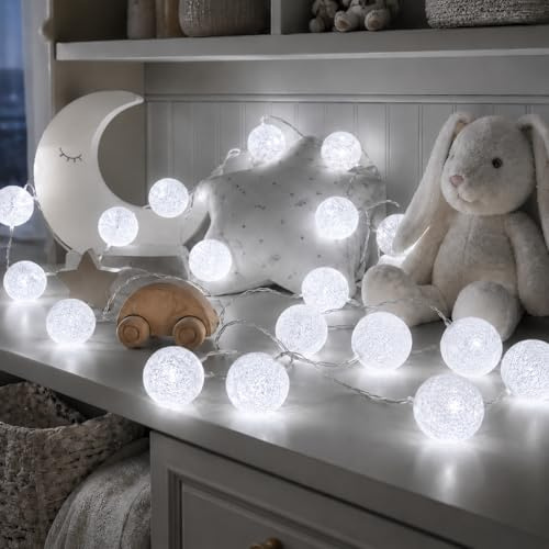 LED Lichterkette Baumwollkugeln,3M 20LED Kugeln Lichterkette,Batteriebetrieben,Cotton Ball Lichterketten,6cm Durchmesser Baumwollkugeln lichterkette für Weihnachten Hochzeit Kinderzimmer Party Deko