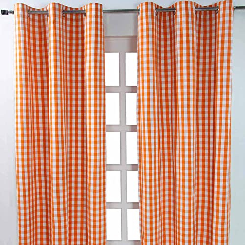 Homescapes blickdichter Ösenvorhang, orange-weiß Karierter Dekoschal mit traditionellem Karo-Muster im 2er Pack, Breite 117 x Länge 137 cm, Vorhang-Paar aus 100% Baumwolle, Gingham