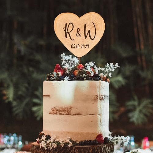 Party to Be 1 Stück Hochzeit Rustikale Cake Topper Personalisiert Braut und Bräutigam Tortenstecker Custom Herz mit Namen und Daten Dekoration aus Holz (Style 02)
