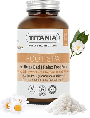 TITANIA Fußbadesalz mit Kamille & Weißem Tee für entspannte Füße 360 g | Beruhigendes Fußbad mit Kamille & Weißem Tee, vegan, COSMOS Natural, ohne Mikroplastik, Made in Germany