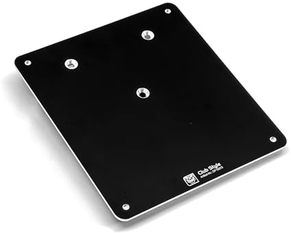 Delta Parts Kennzeichenhalter passend für Triumph Triple S/R/RS 2017–2019 | Club Style Kennzeichenplatte aus 3 mm Aluminium, schwarz eloxiert; passend für Triumph Triple S/R/RS 2017–2019.