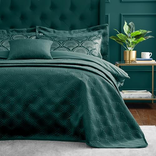 Catherine Lansfield Art Deco Pearl Quilted 220x230cm Quilted Bedspread Teal Green