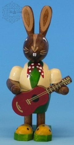 Påskhare-pojke med gitarr