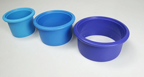 TUPPERWARE 8970 Emporte-pièce en forme d'anneaux violets et bleus