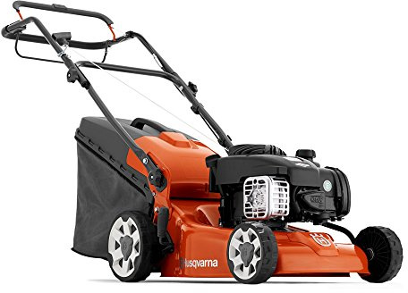 Tagliaerba a scoppio Husqvarna LC 140SP, tagliaerba semovente per uso privato facile da usare, adatto per prati di piccole dimensioni
