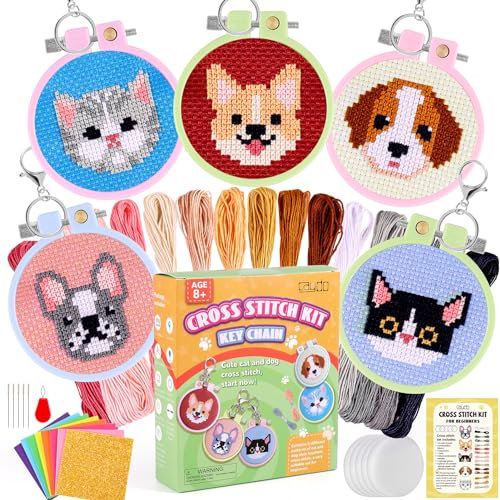 Caydo Set di 5 kit per punto croce per bambini con gatti e cani, kit per punto croce timbrato per principianti, portachiavi fai da te, zaino, ornamenti fai da te