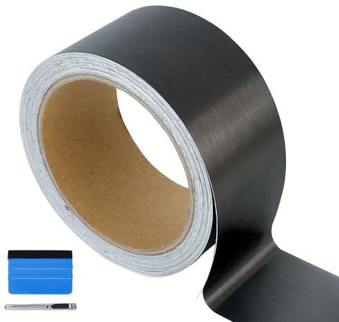 NewL Chromfolie 5cmx9m, Schwarz Gebürstet Selbstklebend, Chrome Delete | Schwarz gebürstete Folie mit Luftkanal, inklusive Montagewerkzeug – ideal für Auto, Motorrad & Boot zur Chromverdeckung