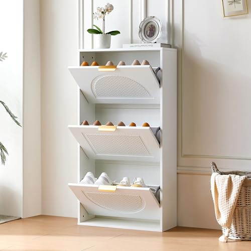 SogesHome Schuhschrank Schmal mit Schuhkipper und 3 Klappen | Schuhkommode für kleine Räume, Flur & Wohnzimmer | 60x24x114 cm (Weiß)
