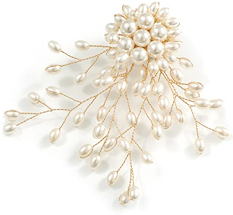Grande broche asymétrique avec fausses perles blanches en forme de fleur, ton doré, 90 mm de long, faite à la main