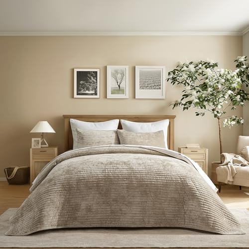 EverGrace Velvet Quilt Set King Size, Luxurious Soft Striped Channel Bedding Set, Lightweight Velvet Comforter for All Season, Oversized Bedspread Coverlet with 2 Matching Shams, Beige Taupe