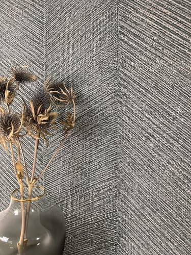 Newroom Vliestapete Anthrazit Streifen Chevron Wohnzimmer Loft Tapete | dunkelgraue Fischgrätoptik mit heller Sprenkelung, matt, textile Gewebestruktur, Mustertapete Industrial