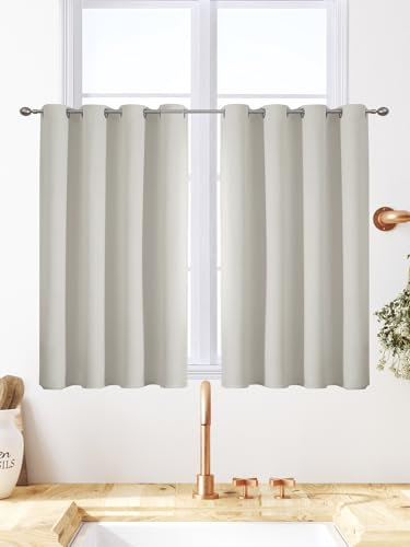 VEHEDE Vorhang Blickdicht Ösenvorhang Verdunklungsvorhänge Gardinen Kurz Wohnzimmer Modern Thermovorhang gegen Kälte Übergardinen, 2er Set, Schlafzimmer Vorhänge mit Ösen, H 84 x B 117 cm, Hellbeige
