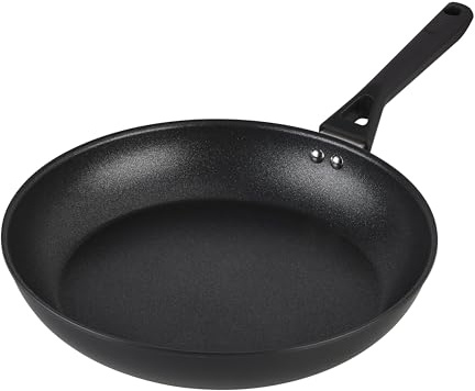 Ninja ZEROSTICK Classic Cookware 32cm Frying Pan, Non-Stick, Long Lasting Aluminium Frying Pan, Induction Compatible, Oven Safe to 180°C, Black, CW50032UK