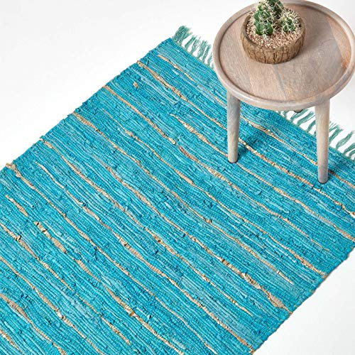 Homescapes Lederteppich türkis-Gold 120x180 cm – handgewebter Teppich aus Recycling-Leder mit goldenen Glitzerstreifen, flach gewebt im Streifen-Design